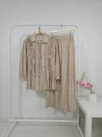 Blouse and Pants Set in Beige – Turkish Manufacturing