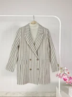 بليزر أوف وايت مخطط بالأسود بأزرار مزدوجة وجيوب أمامية – صناعة تركية