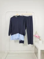 طقم بلوزة وبنطال باللون الكحلي – صناعة تركية