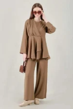 Blouse and Pants Set in Brown – Turkish Manufacturing - Image 2